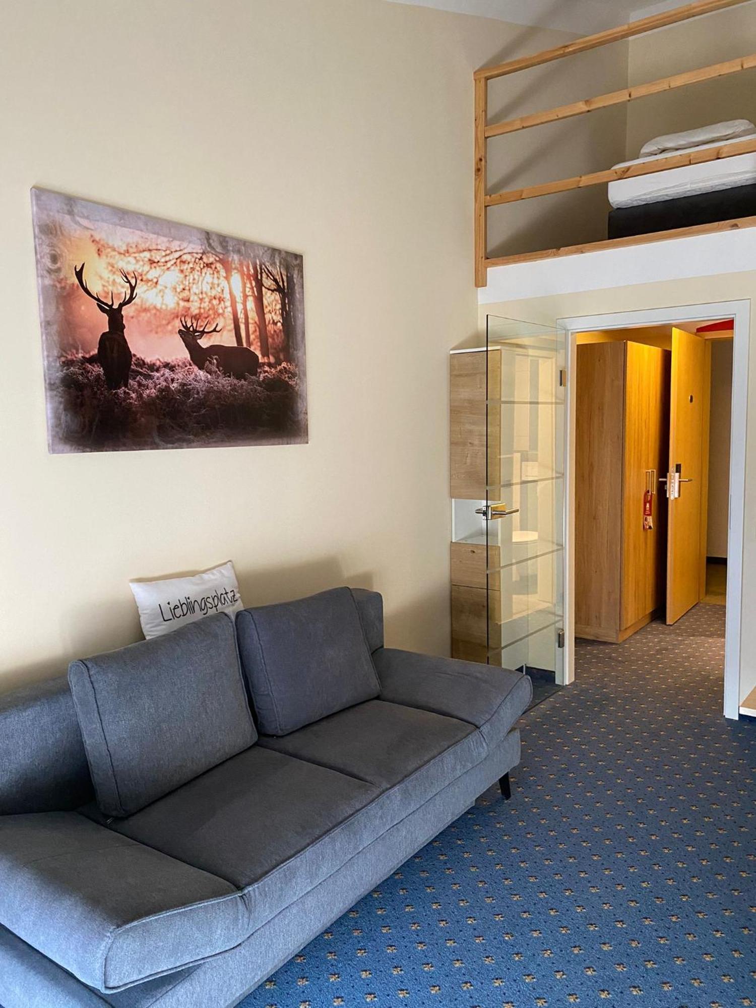 Flair Hotel Landgasthof Roger Löwenstein Eksteriør billede